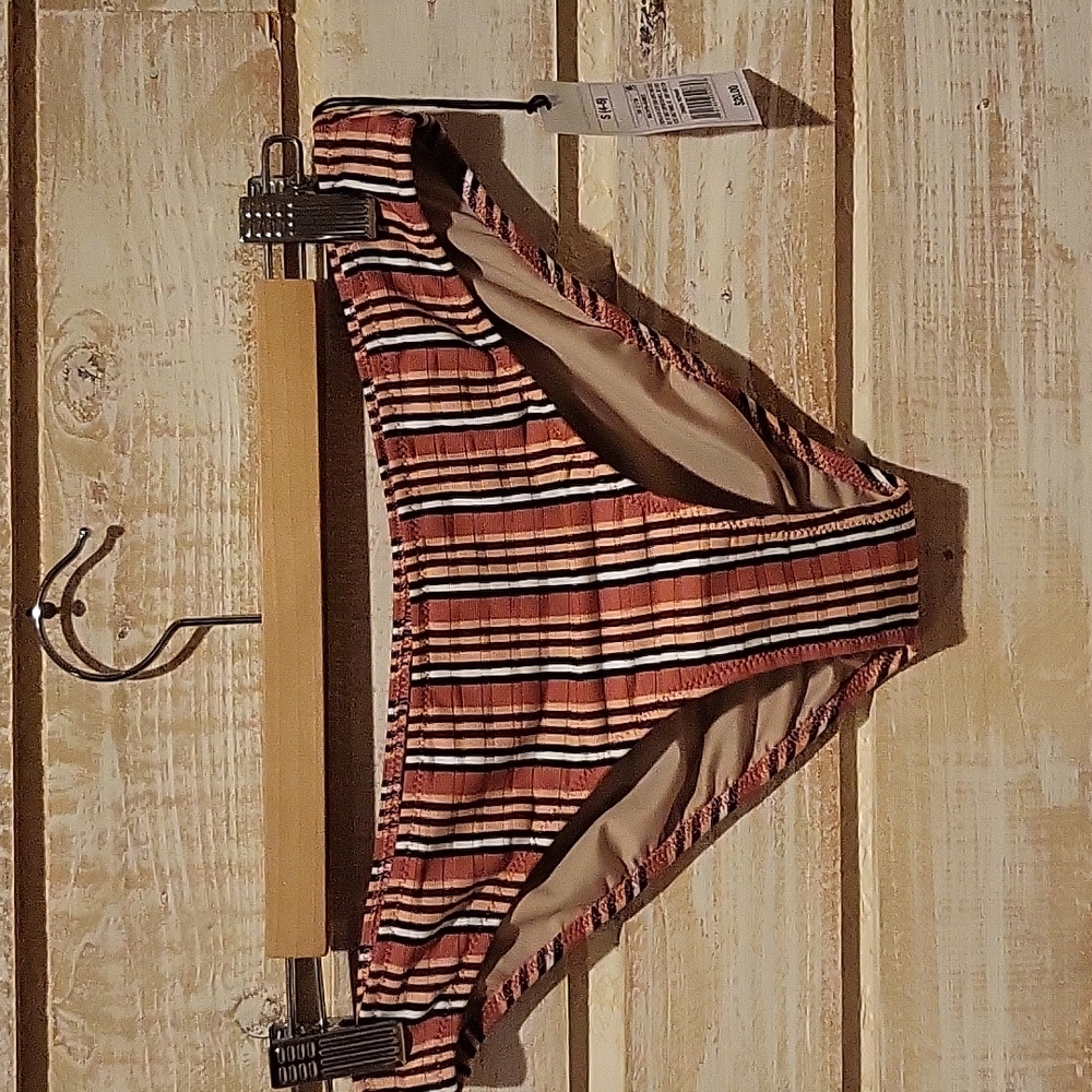 NWT bikini bottoms